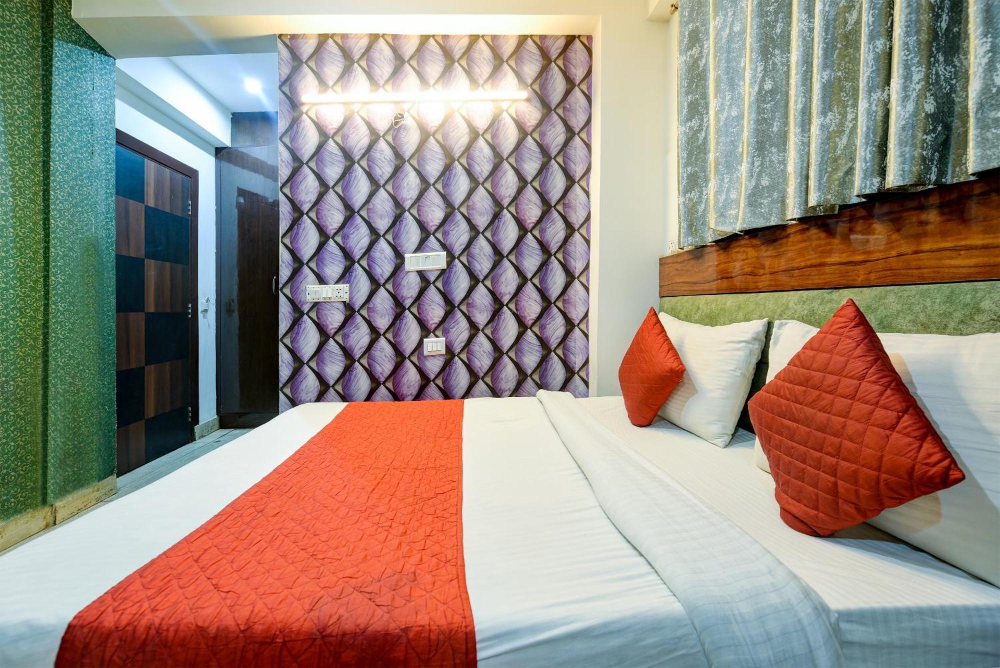 Airport Hotel Classic Park New Delhi Ngoại thất bức ảnh